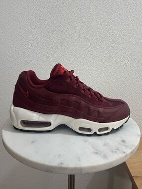 Nike Women’s Air Max 95 in Burgundy and White